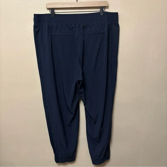 Athleta Brooklyn Jogger Navy Blue Size 18 - Picture 7 of 12